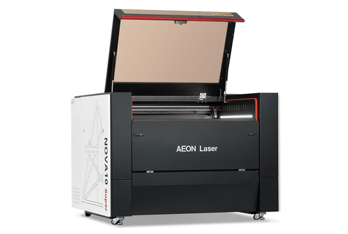 Aeon Nova10 S 花式道具按摩椅play高h  Professional CO2 Laser Cutter and Engraver three-quarter view with lid open