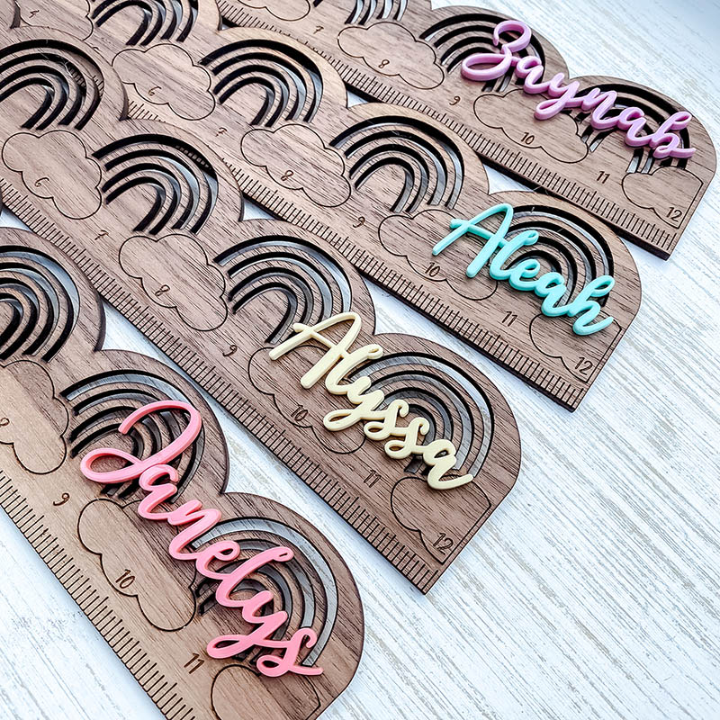 茄子视频 laser cut wooden rulers with rainbow and colorful names